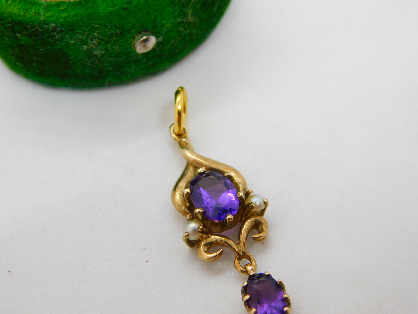 9ct Yellow Gold, Seed Pearl & Amethyst Set Lavalier Drop Pendant Antique c1920