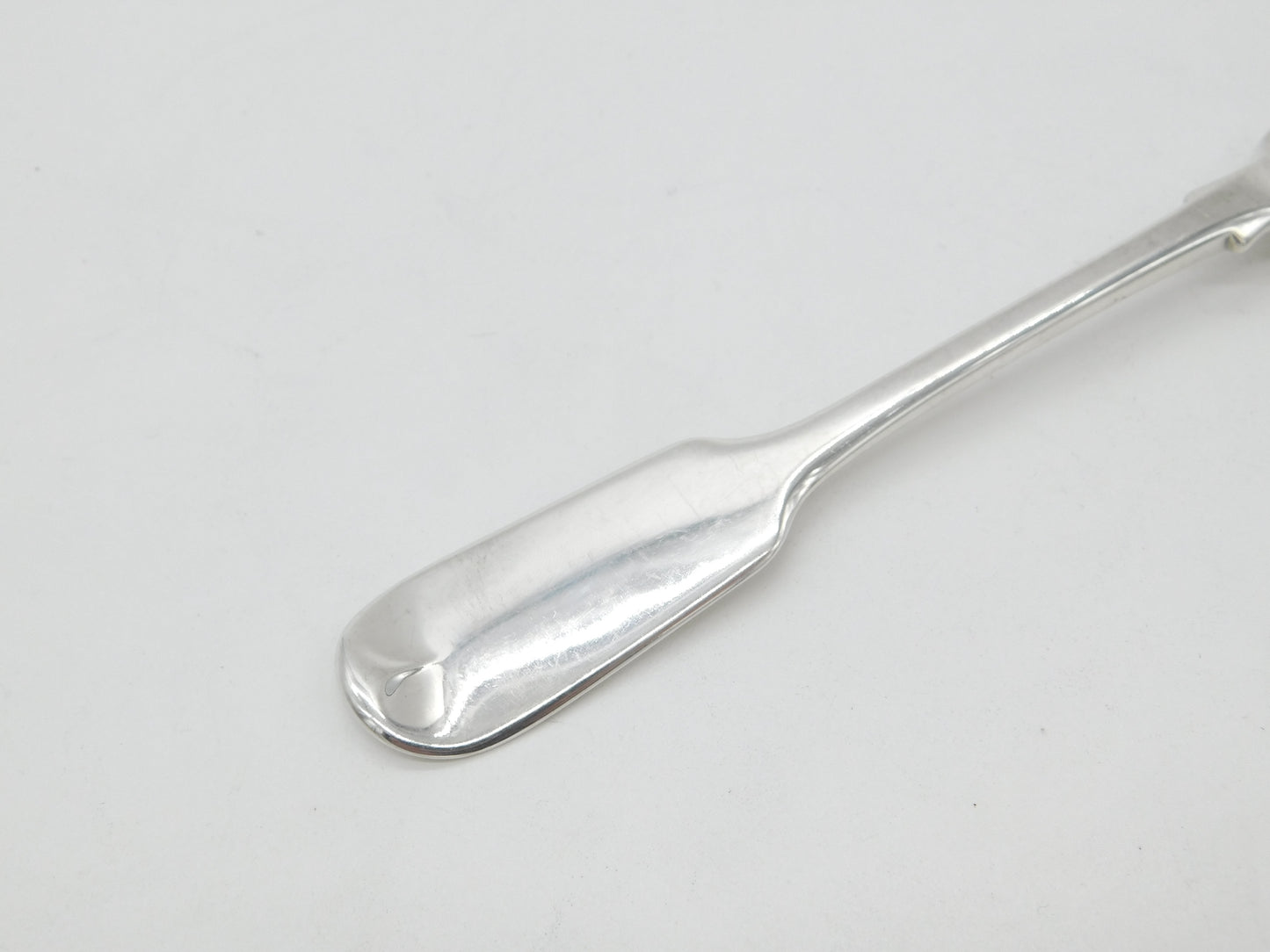 Georgian Sterling Silver Lion Crest Fiddle Pattern Table Fork 1835 Exeter