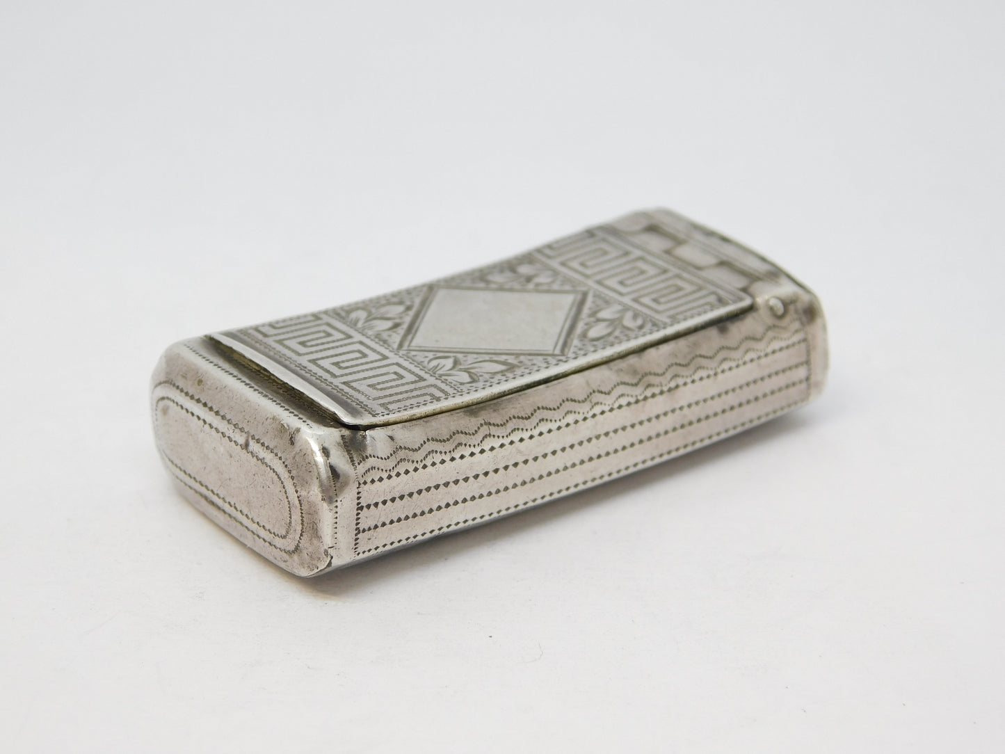 George III Sterling Silver Floral Snuff Box Antique 1807 Birmingham J. Willmore