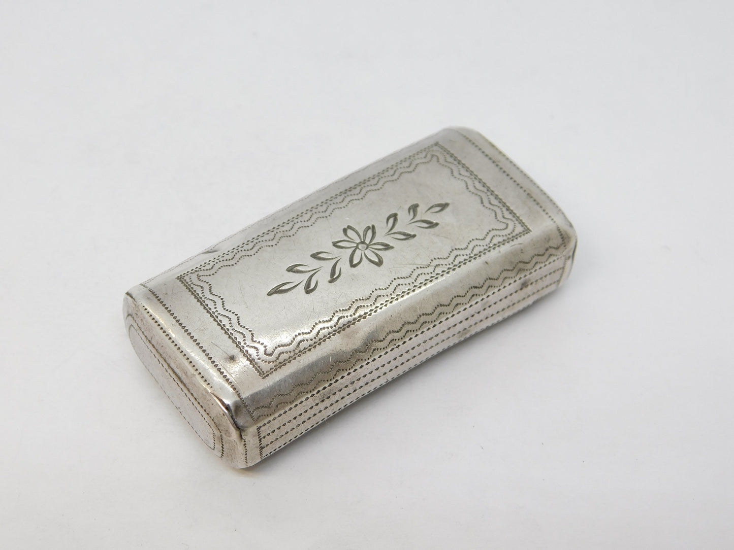 George III Sterling Silver Floral Snuff Box Antique 1807 Birmingham J. Willmore