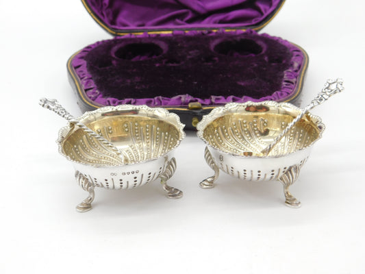 Boxed Set of Victorian Sterling Silver Salt Cellars & Spoons Antique 1881 London