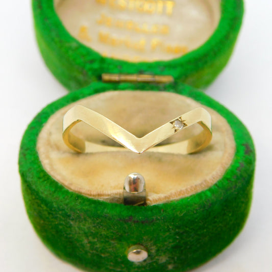 9ct Yellow Gold & Diamond Set Wishbone Dress Ring Vintage c1970