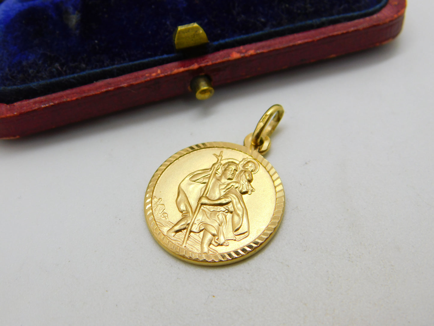 Italian 9ct Yellow Gold St Christopher Saint of Travel Pendant Vintage c1970