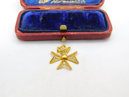 18ct Yellow Gold Filigree Form Maltese Cross Pendant Antique c1940 Art Deco