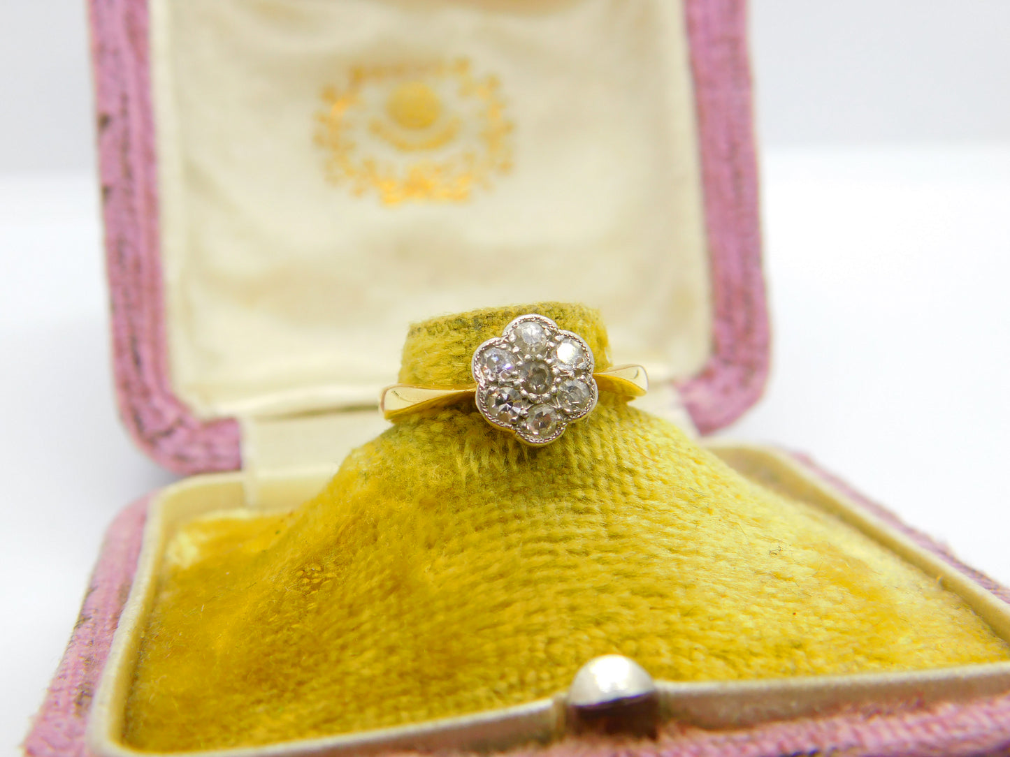 Victorian 18ct Yellow Gold & Diamond Daisy Cluster Ring Antique c1890