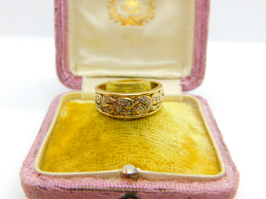 9ct Yellow Gold Floral Pattern 0.1ct Diamond Set Band Ring Vintage c1970