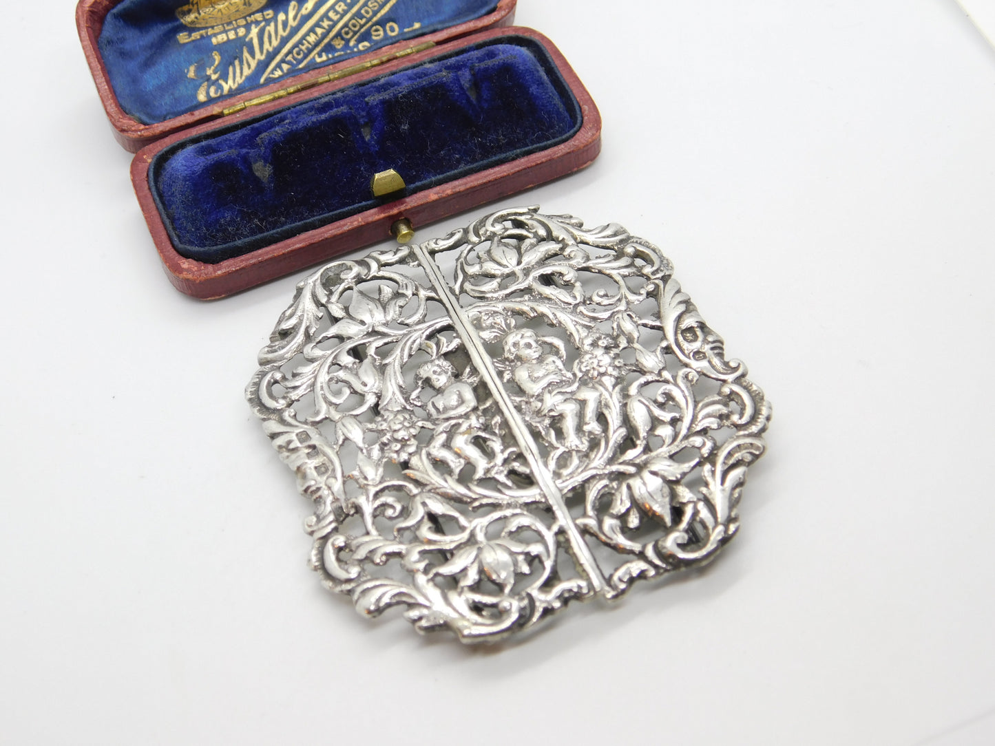 Victorian Sterling Silver Cherub & Grape Pattern Nurses Buckle 1876 Birmingham