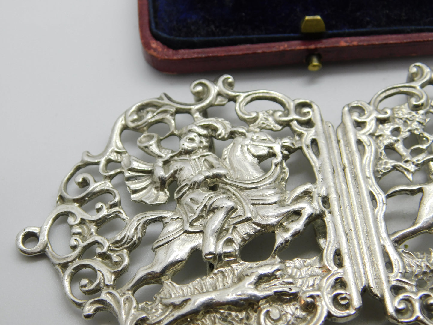 Sterling Silver Medieval Deer Hunting Scene Nurses Buckle 1986 Birmingham