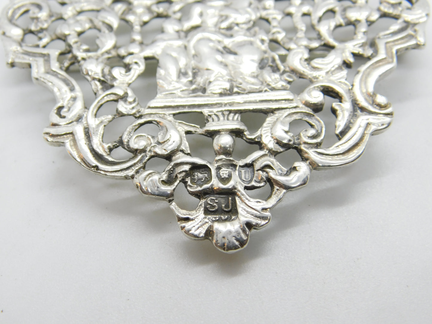 Victorian Sterling Silver Half Nurses Buckle Mother & Baby Pattern 1895 London