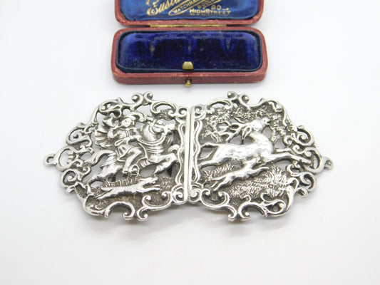 Victorian Sterling Silver Stag Hunting Scene Nurses Buckle 1899 Birmingham