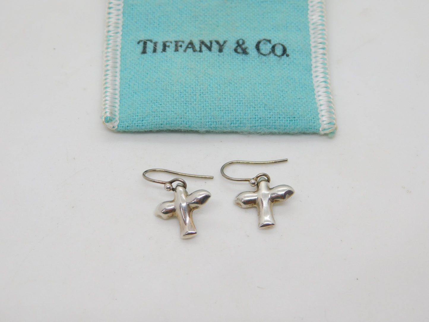 Tiffany & Co. Sterling Silver Elsa Peretti Dove Bird Hook Earrings Vintage