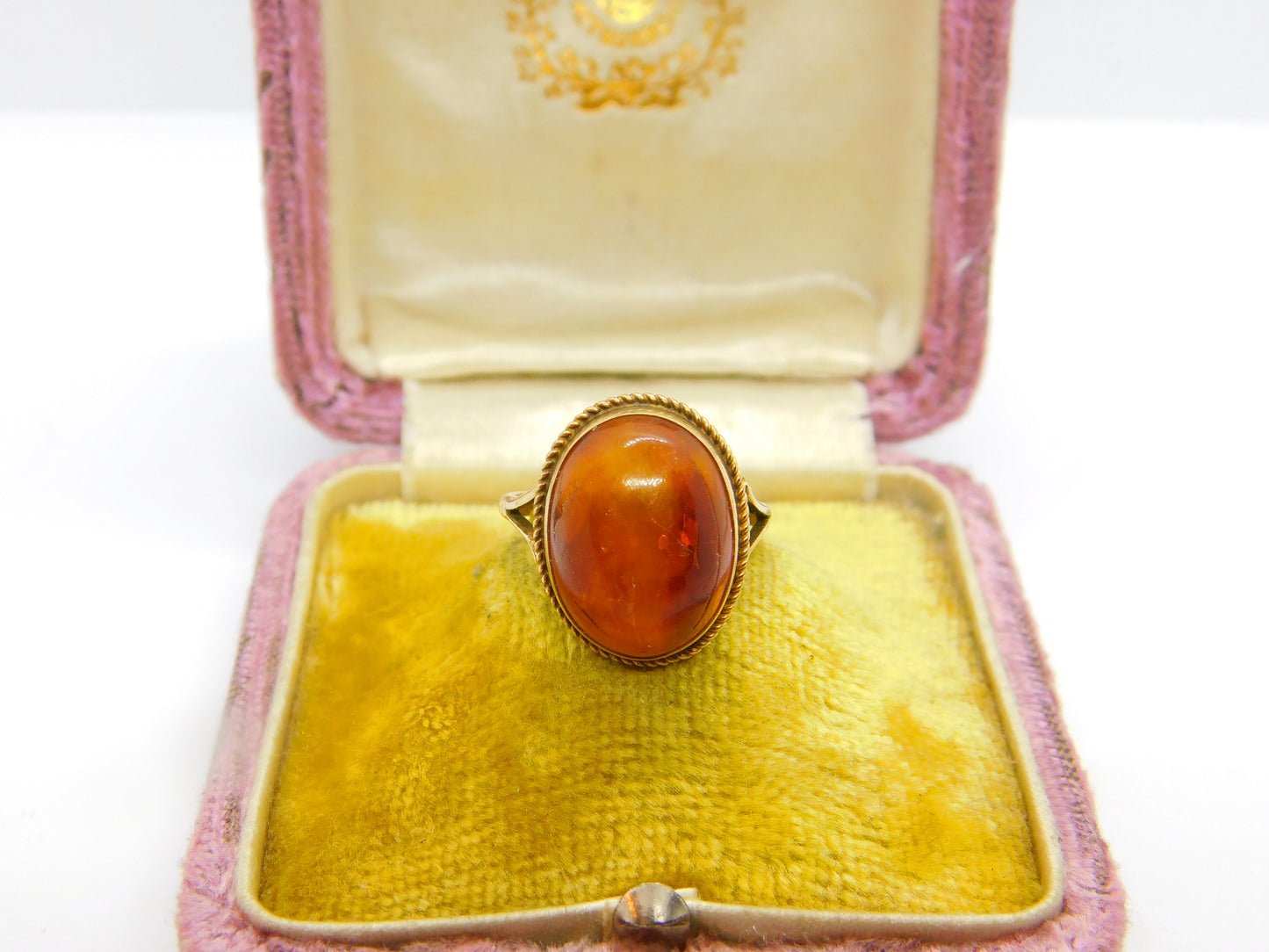 9ct Yellow Gold Cabochon Baltic Amber Signet Ring 1978 Birmingham Vintage