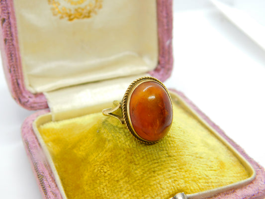 9ct Yellow Gold Cabochon Baltic Amber Signet Ring 1978 Birmingham Vintage