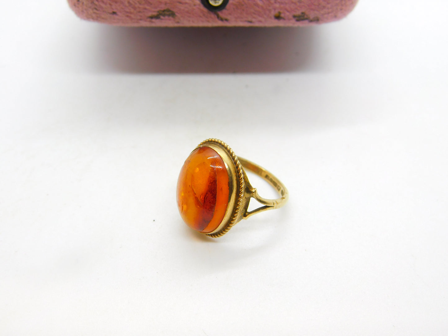 9ct Yellow Gold Cabochon Baltic Amber Signet Ring 1978 Birmingham Vintage