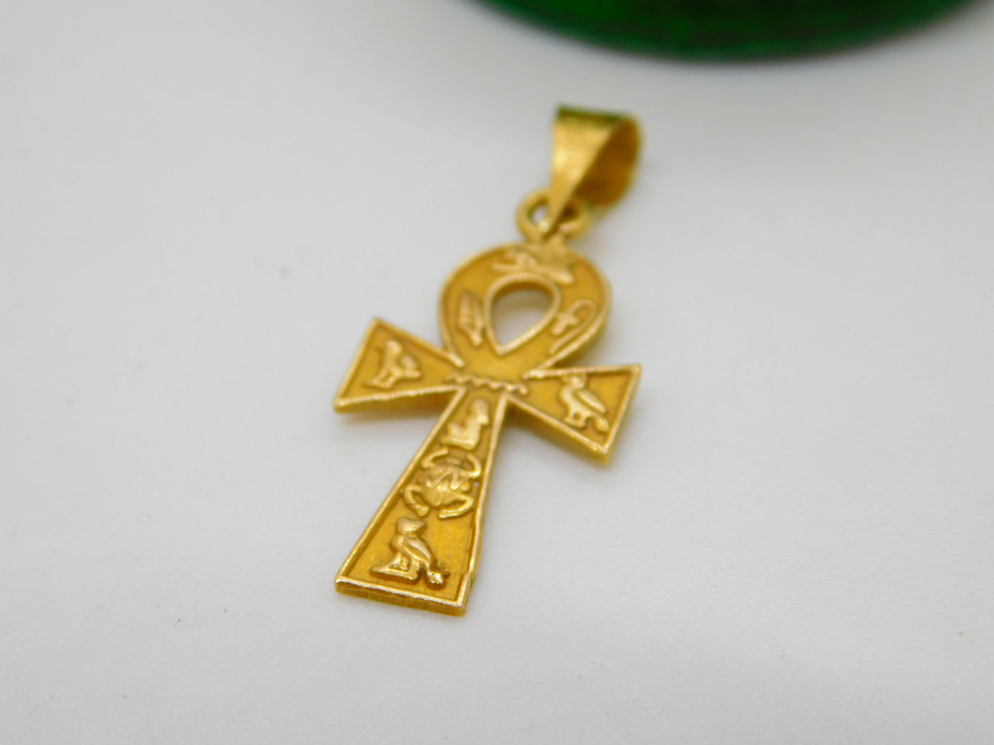 Egyptian 18ct Yellow Gold Ankh Cross Drop Pendant Vintage c1960 Arabic Marks