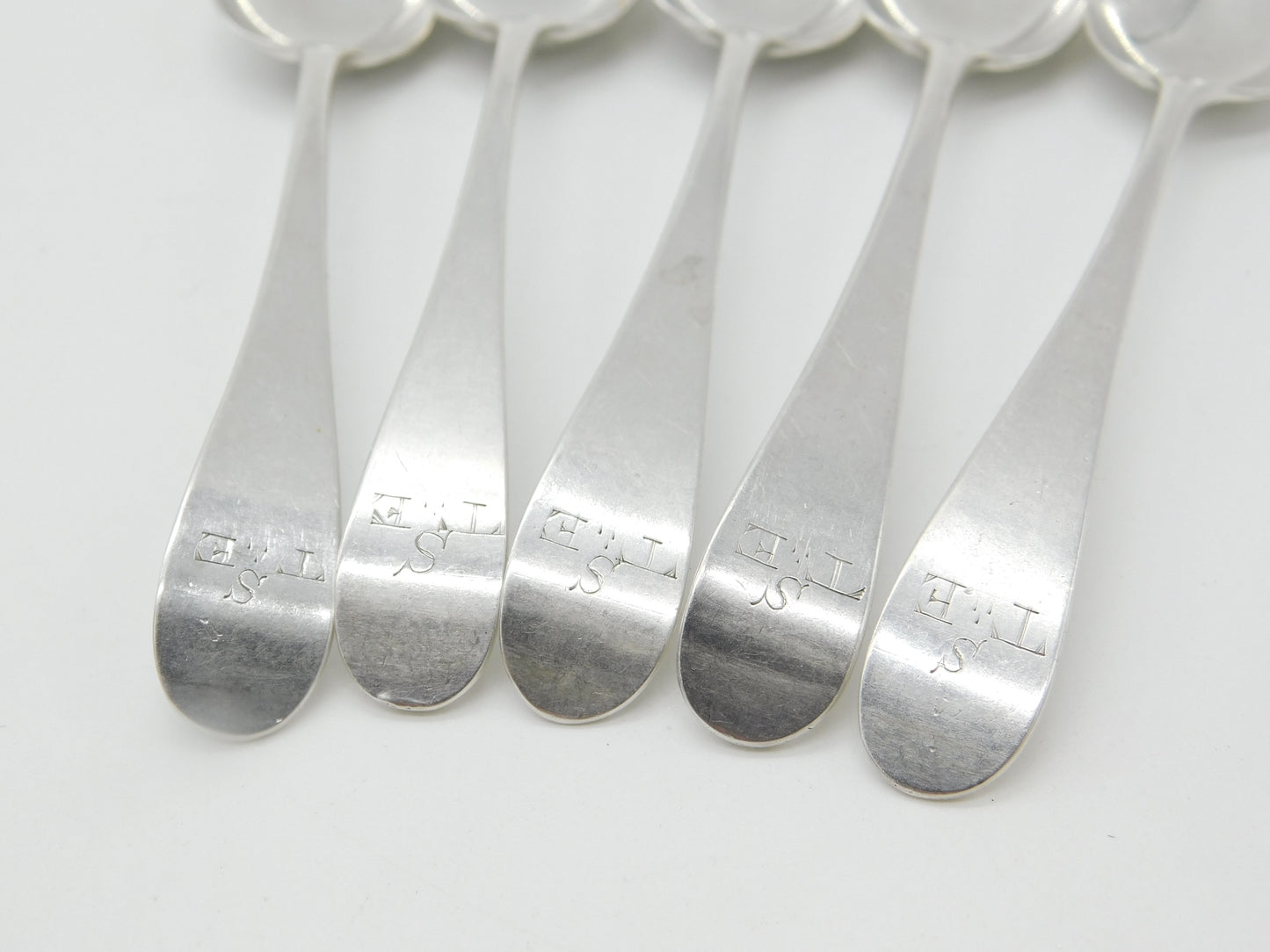 Hester Bateman Georgian Set of Sterling Silver Bright Cut Teaspoons 1785 London