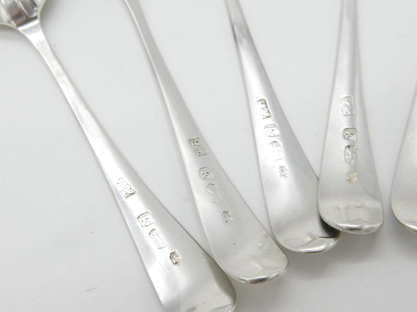 Hester Bateman Georgian Set of Sterling Silver Bright Cut Teaspoons 1785 London