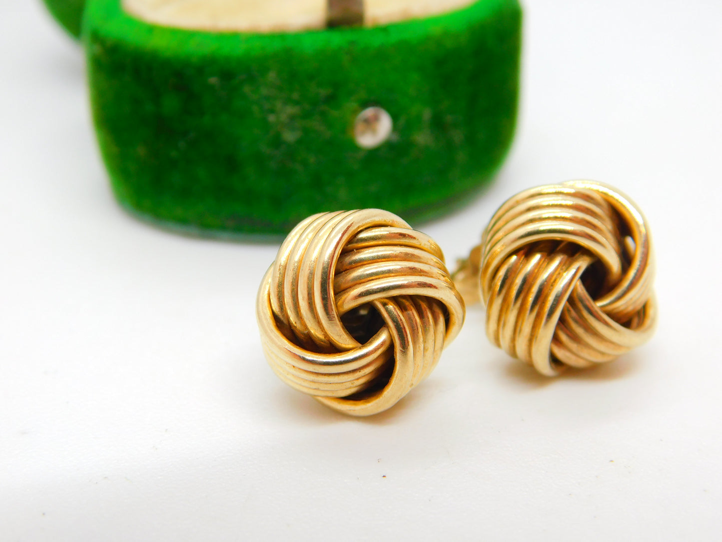 Pair of 9ct Yellow Gold Woven Ball Stud Earrings Modernist Vintage c1980