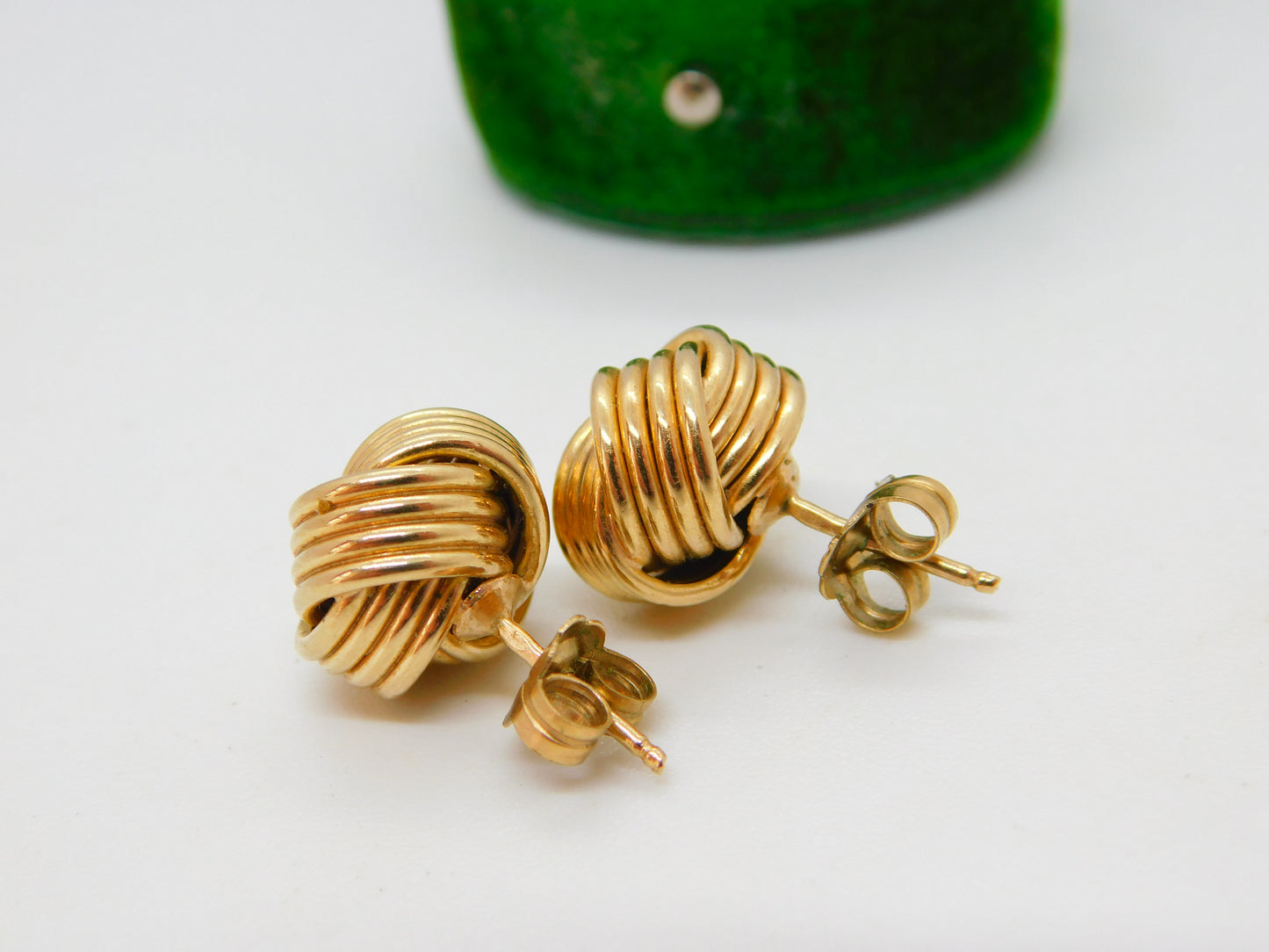 Pair of 9ct Yellow Gold Woven Ball Stud Earrings Modernist Vintage c1980