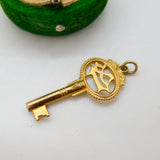 9ct Yellow Gold 18th Birthday Key Charm or Pendant Vintage 1971 London