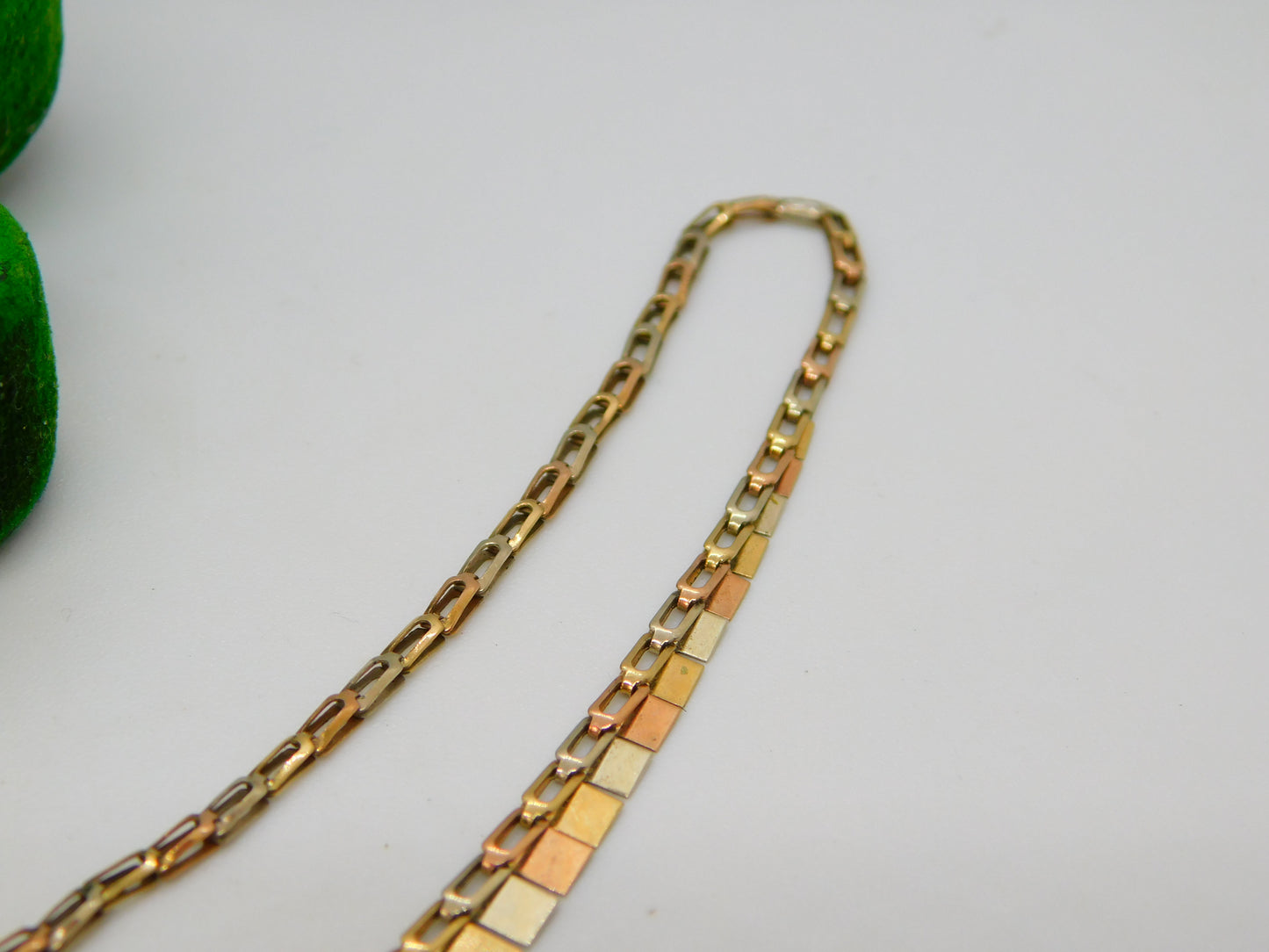 9ct Tri-Colour Gold Shimmering Chain Necklace Vintage 1994 London 40cm Length