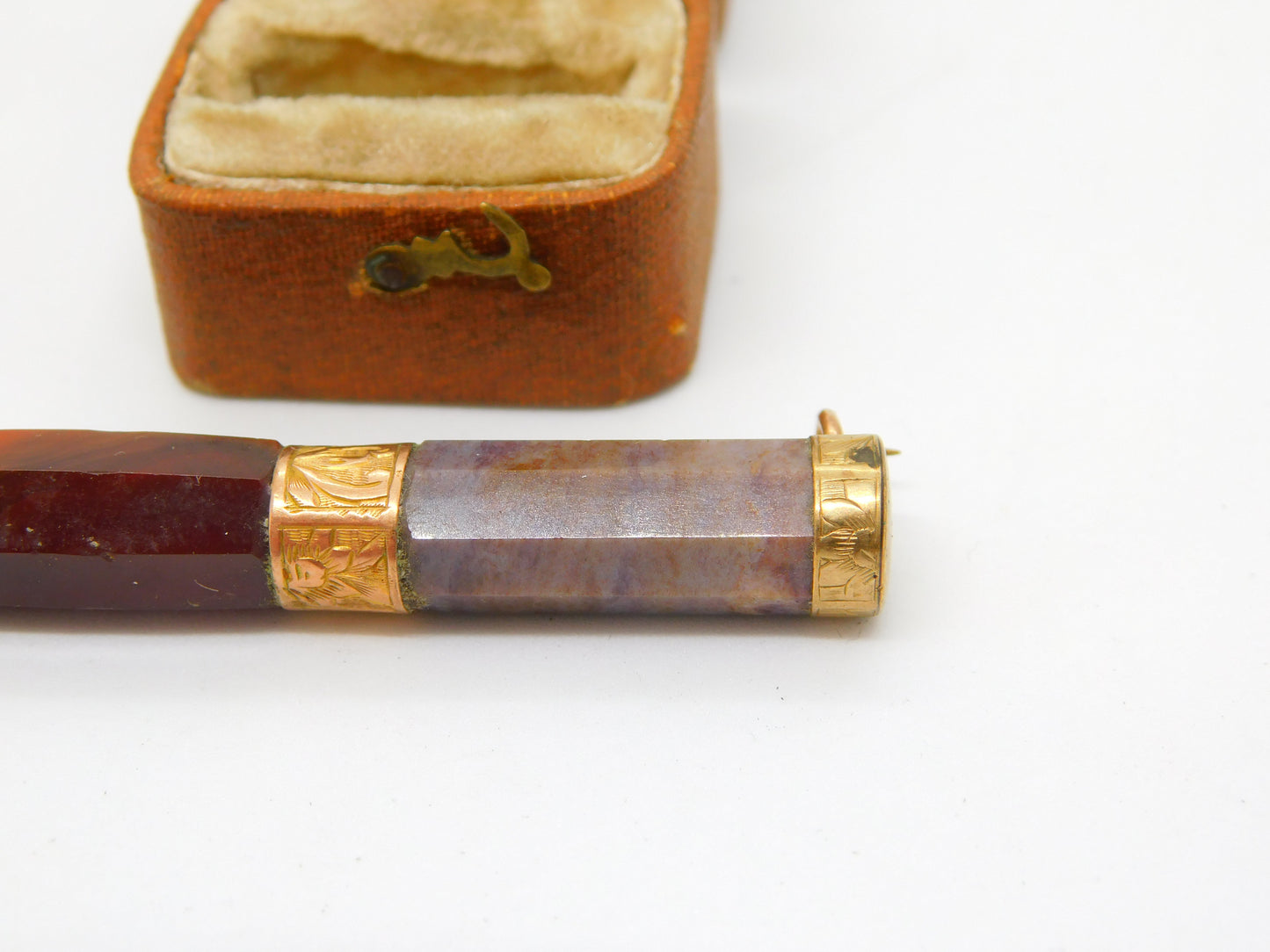 Victorian Scottish Red & Montrose Agate Cylinder Brooch c1860 Antique