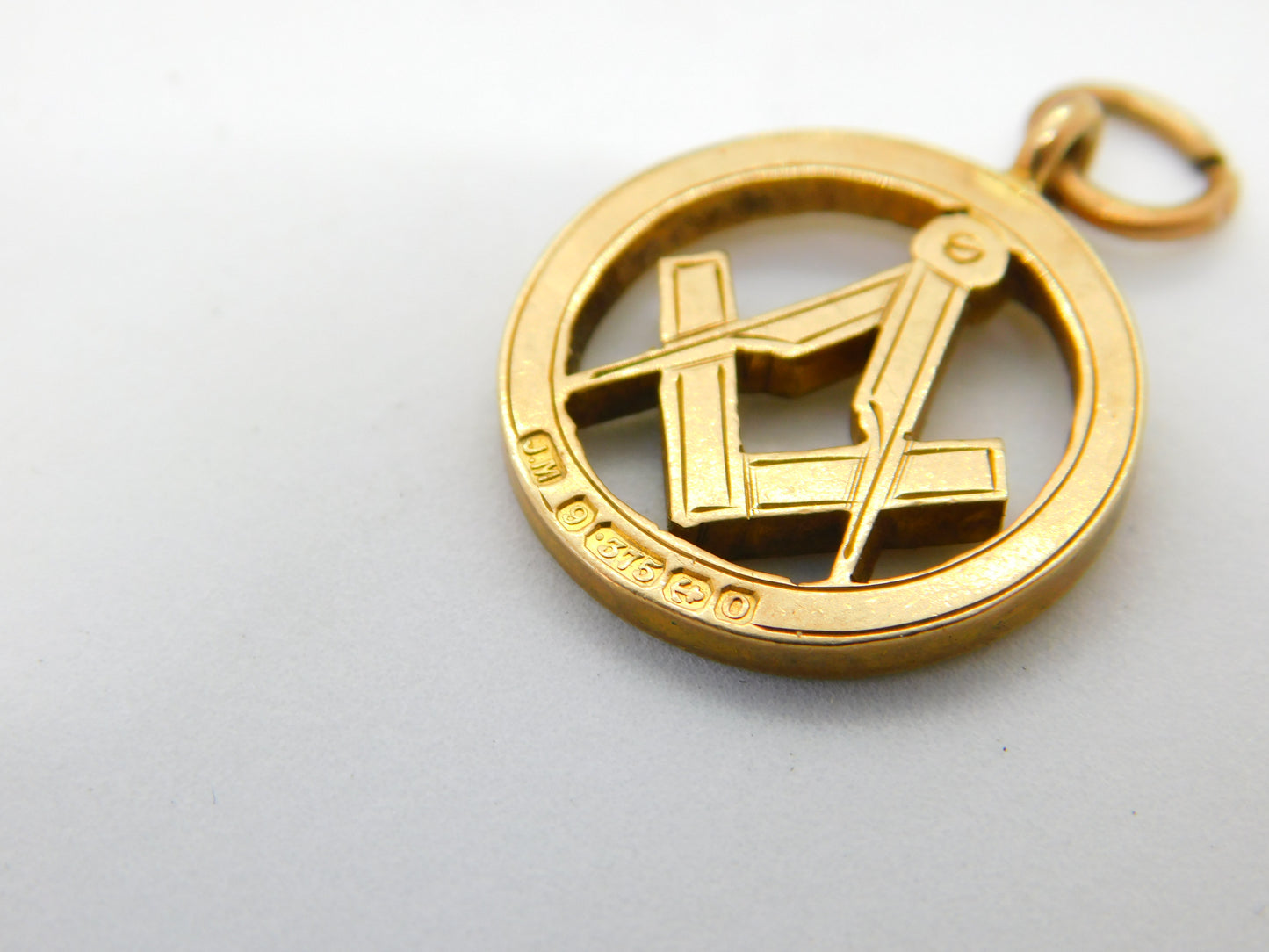 9ct Yellow Gold Masonic Fob Pendant Antique 1913 Birmingham Art Deco