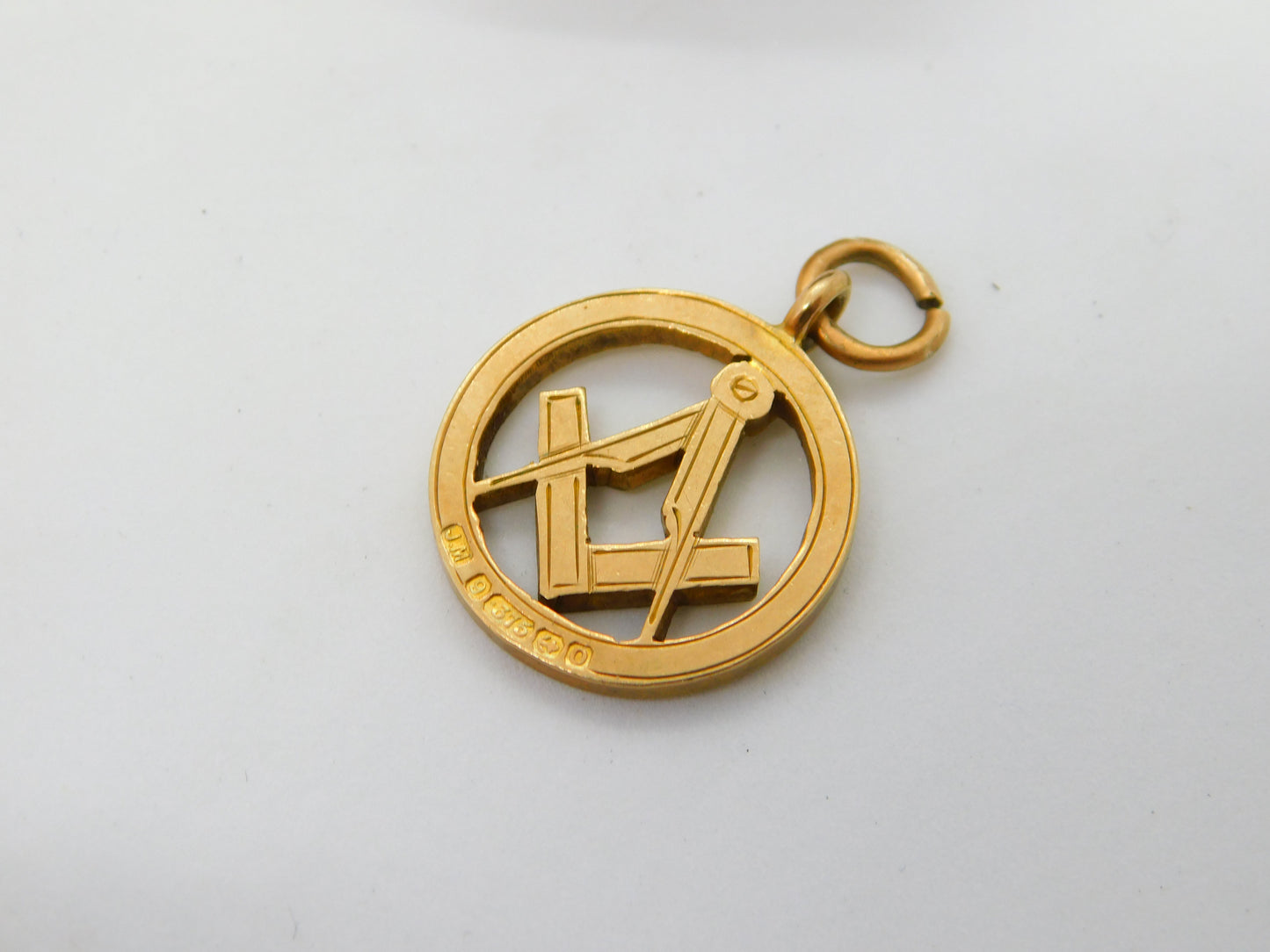 9ct Yellow Gold Masonic Fob Pendant Antique 1913 Birmingham Art Deco