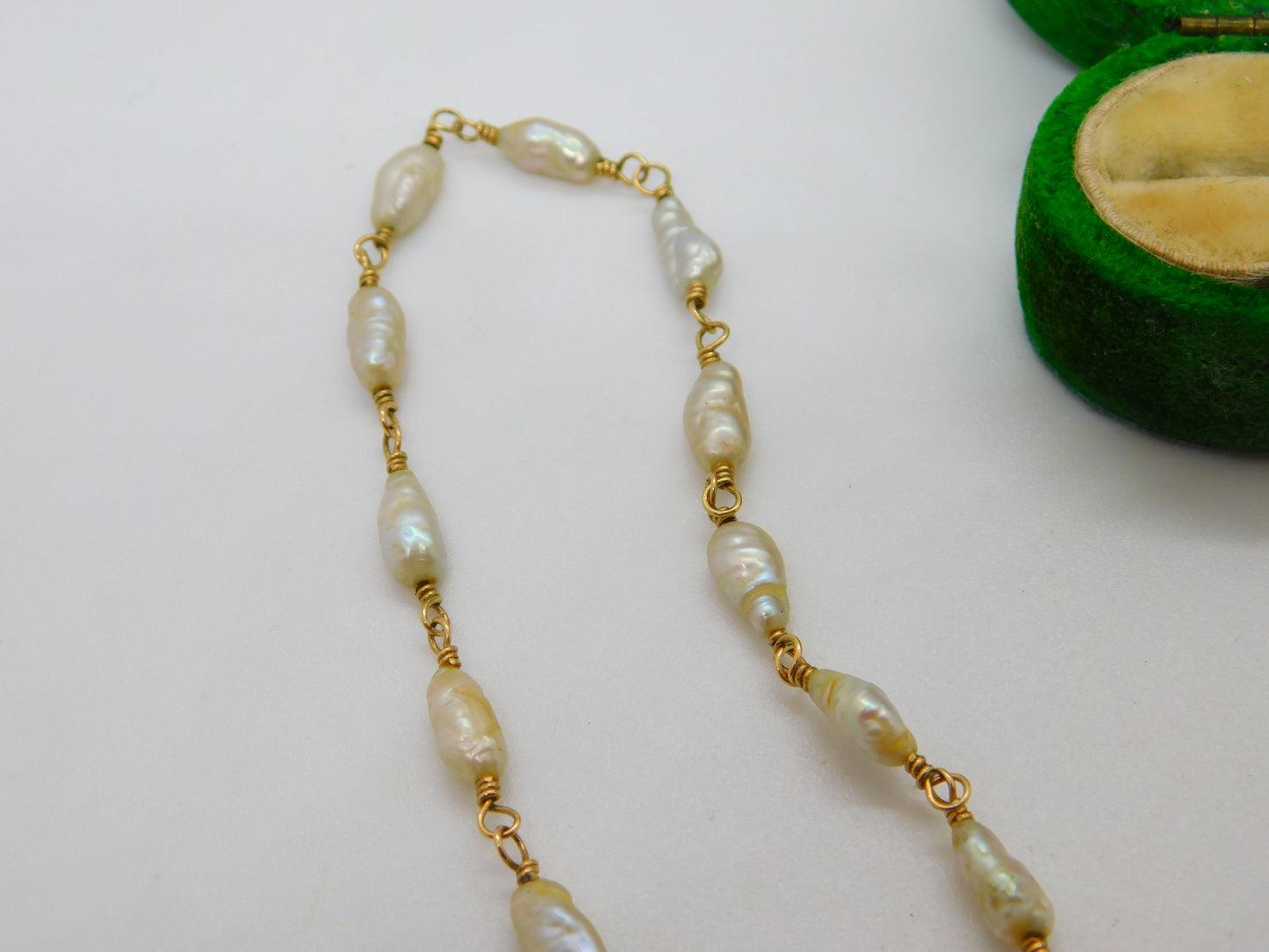 9ct Yellow Gold & Cultured Pearl Dress Necklace Vintage c1970 50cm Length