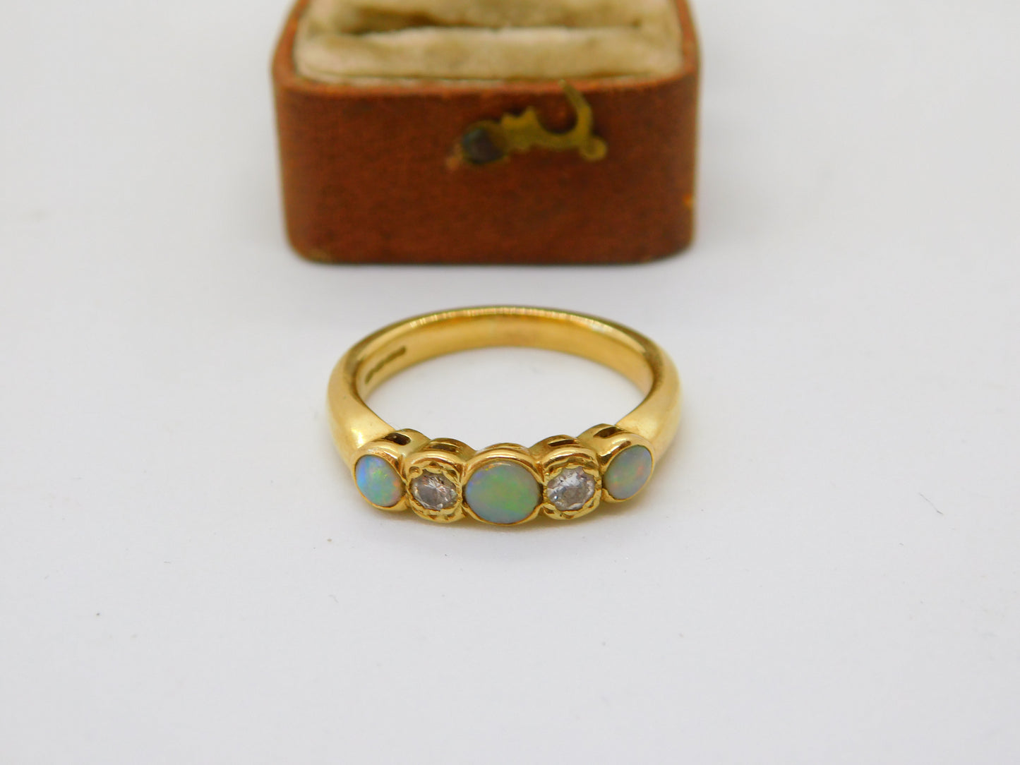 18ct Yellow Gold 0.2ct Diamond & Opal Victorian Style Five Stone Ring Vintage