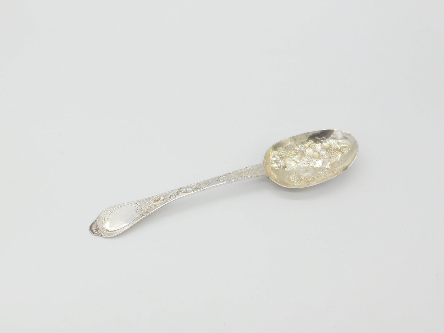 Queen Anne Britannia Silver Dog Nose Spoon Richard Hutchinson 1708 of Colchester