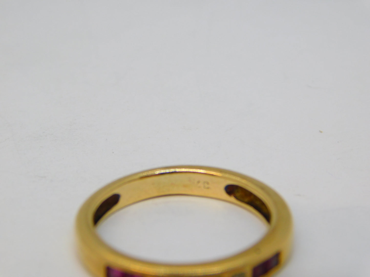 9ct Yellow Gold Square Cut Ruby & Diamond Band Ring Vintage c1970