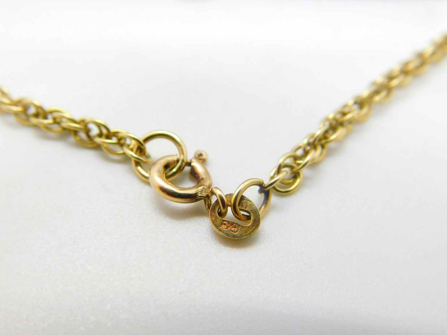 9ct Yellow Gold Essential Rope Chain Necklace Vintage c1970 16" Length