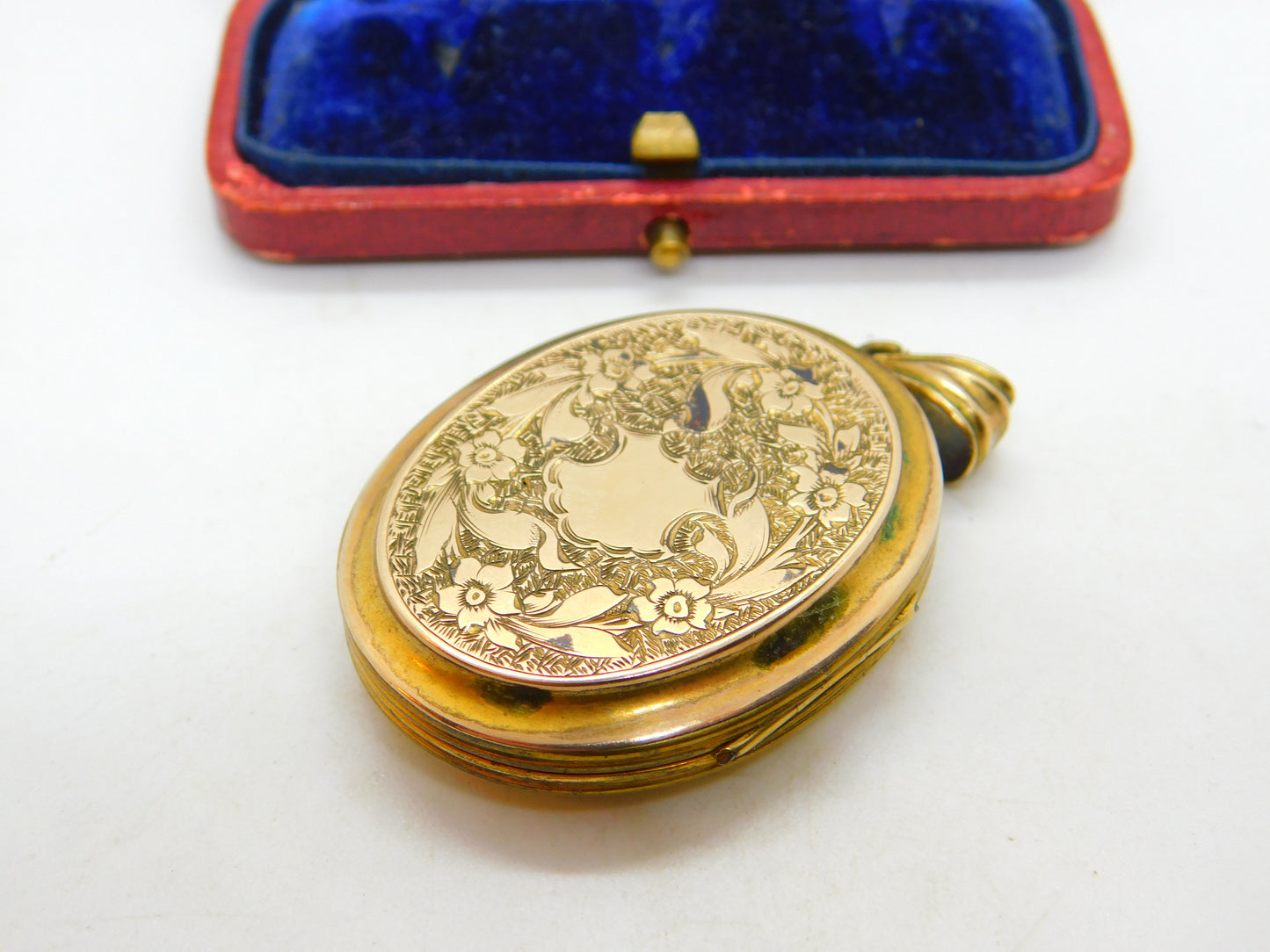 Large Victorian 9ct Yellow Gold Back & Forget-Me-Not Front Floral Locket Antique c1890