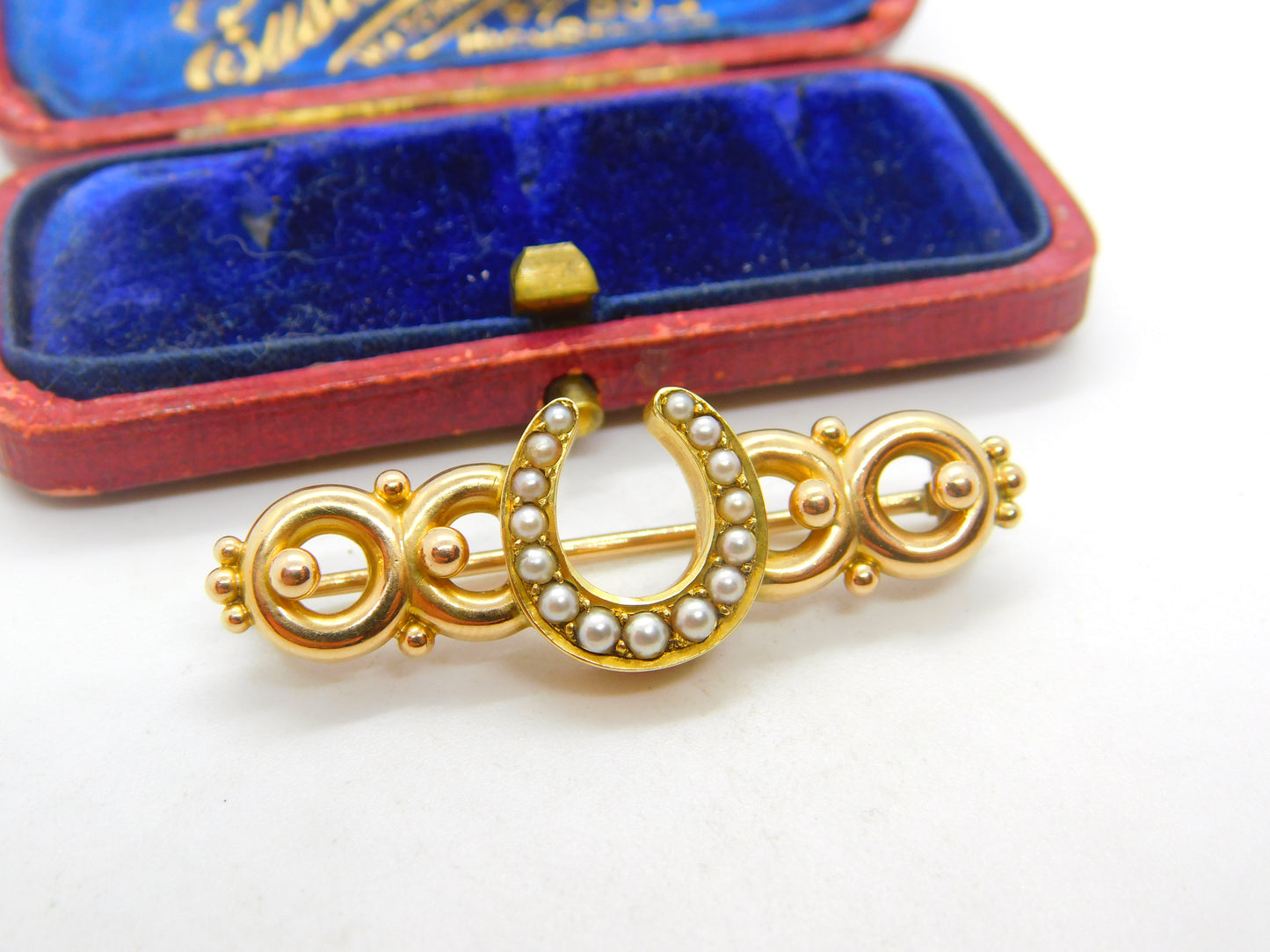 Victorian 9ct Yellow Gold & Seed Pearl Horseshoe Sweetheart Brooch Antique c1890