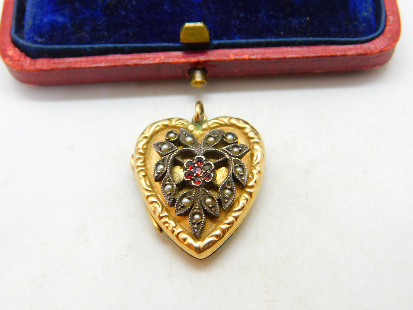 9ct Gold Back & Front, Seed Pearl & Garnet Heart Shaped Locket Antique c1920