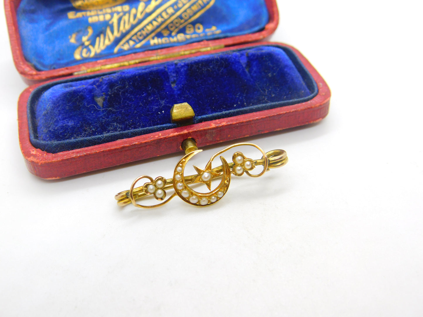 15ct Yellow Gold & Seed Pearl Shamrock & Crescent Brooch Antique c1890