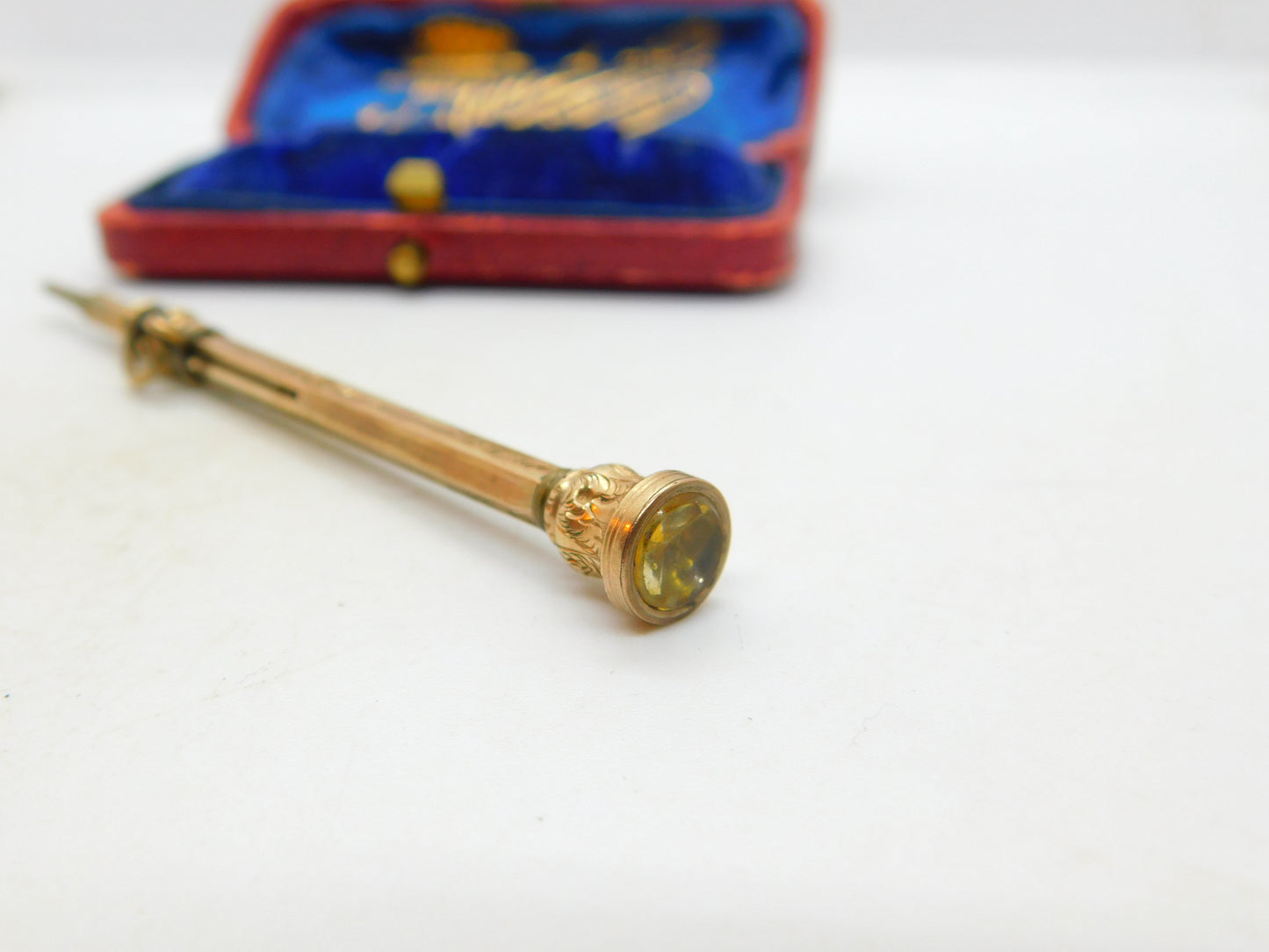 Victorian 9ct Yellow Gold Citrine Set Propelling Pencil Antique c1860