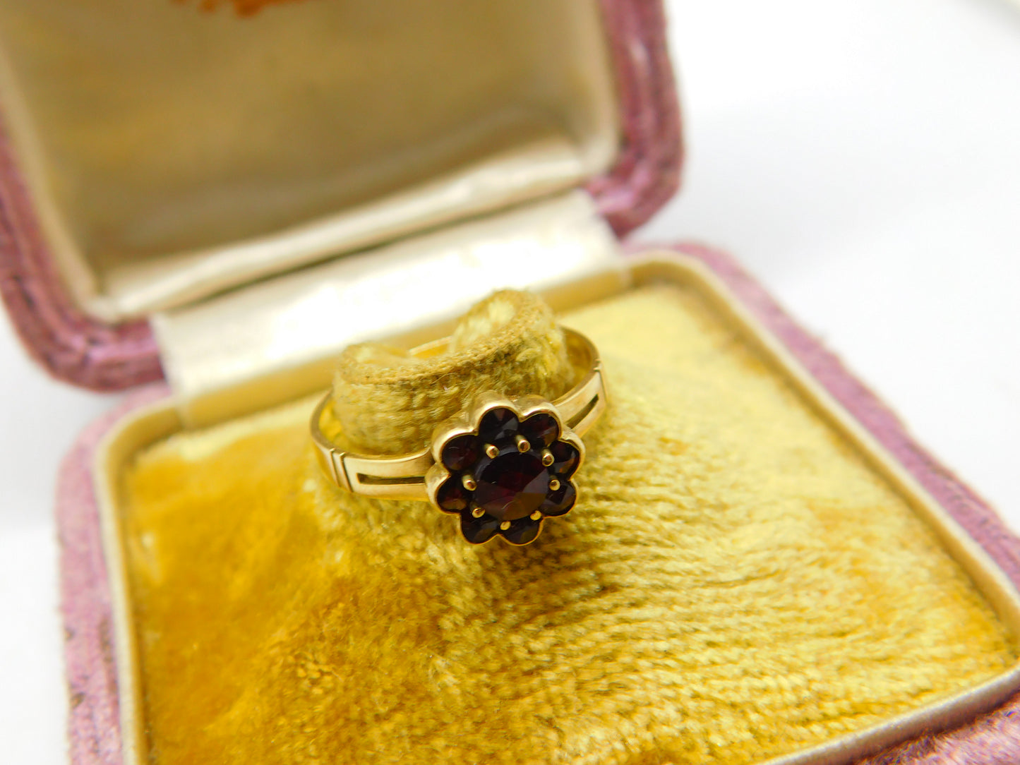 Austrian 14ct Yellow Gold & Bohemian Garnet Cluster Ring Antique c1940 Deco