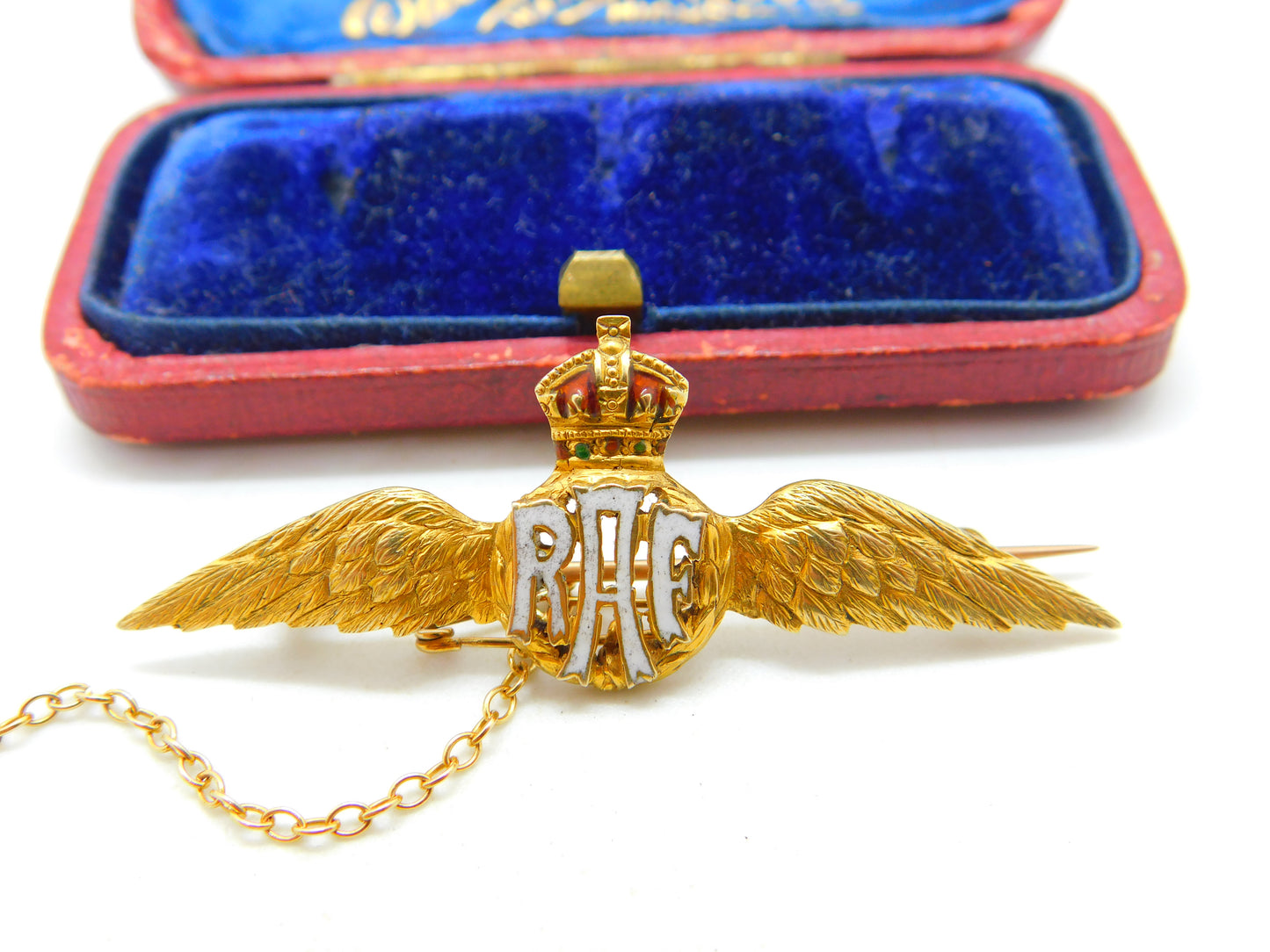 WWII-Era 15ct Yellow Gold & Enamel RAF Sweetheart Brooch Antique c1940