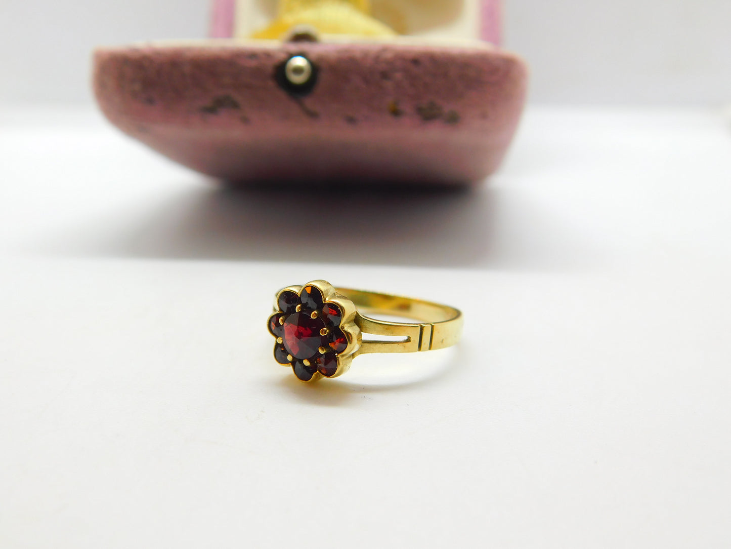 Austrian 14ct Yellow Gold & Bohemian Garnet Cluster Ring Antique c1940 Deco