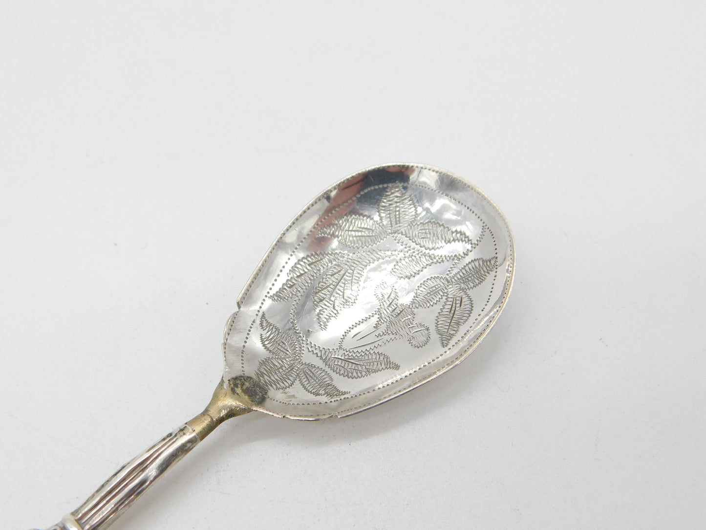 Georgian Sterling Silver Floral Tea Caddy Spoon 1832 Birmingham George Unite