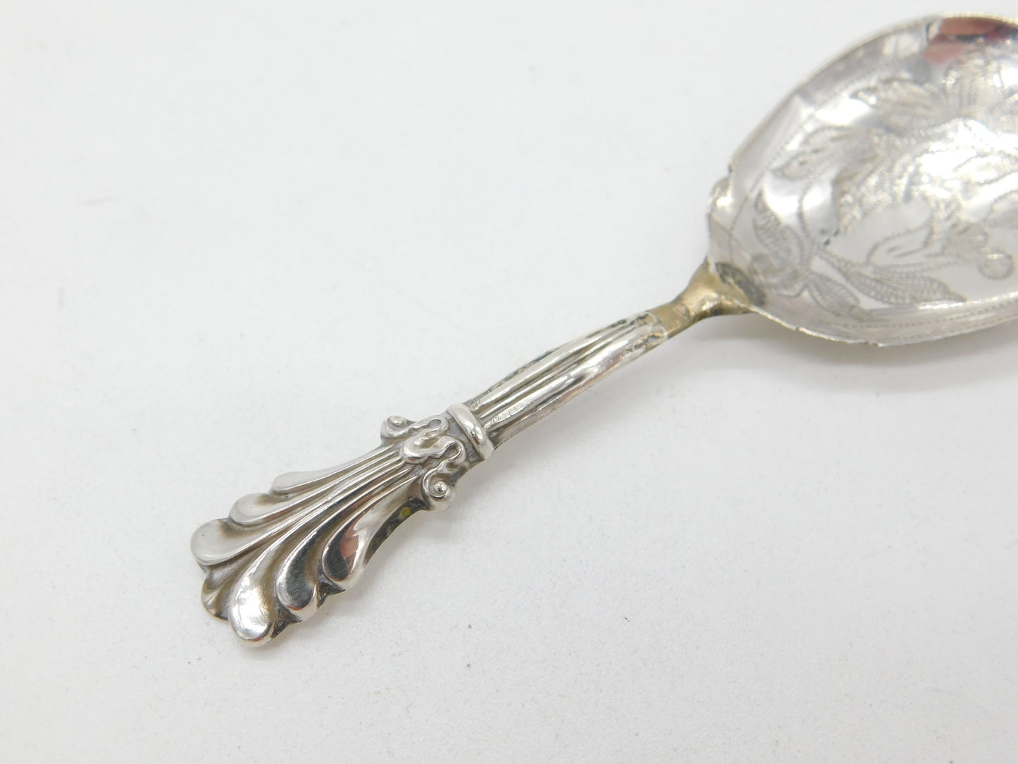 Georgian Sterling Silver Floral Tea Caddy Spoon 1832 Birmingham George Unite