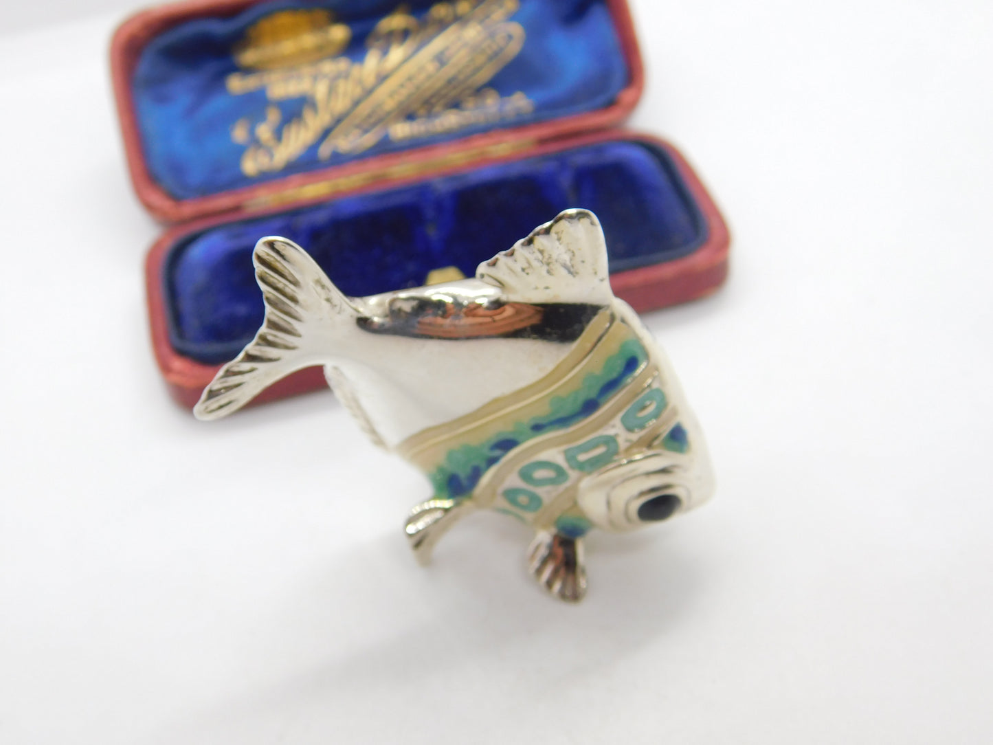 Saturno Silver Blue-White Enamel Tropical Fish Ornament Vintage c2000