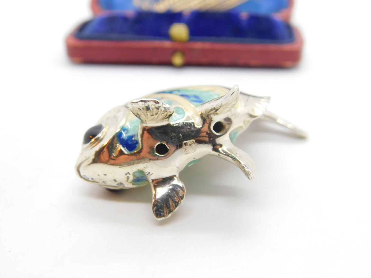 Saturno Silver Blue-White Enamel Tropical Fish Ornament Vintage c2000