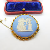 9ct Yellow Gold Ropework Wedgwood Jasperware Archer Goddess Brooch 1954