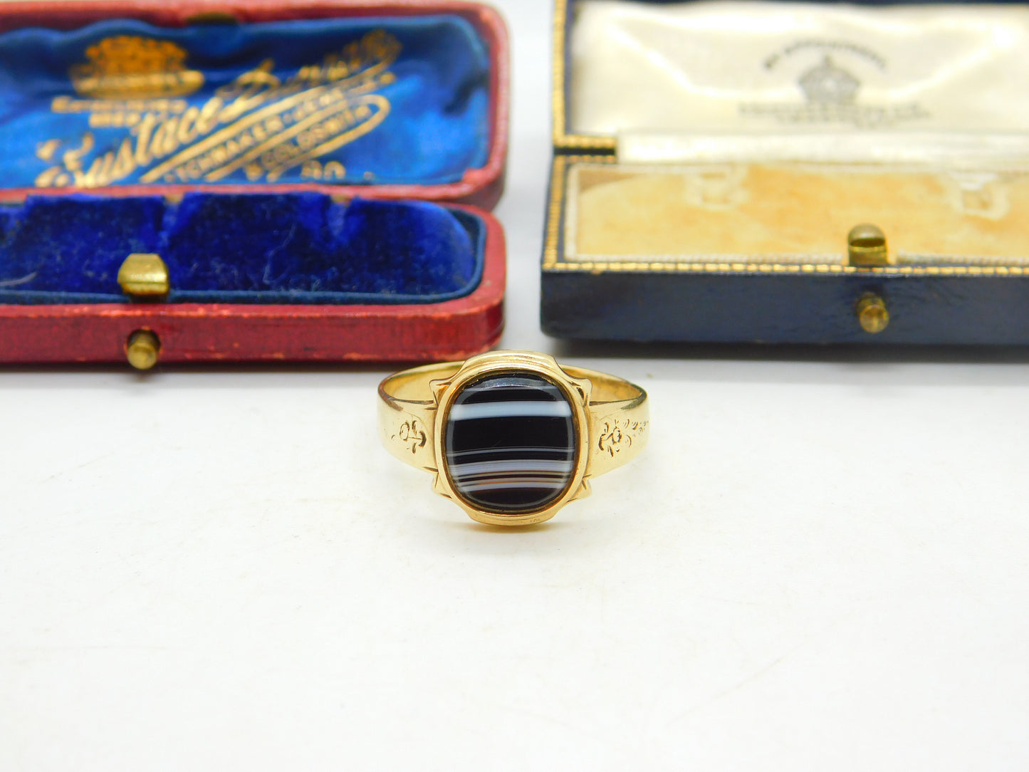 Banded Agate 14ct Yellow Gold Ring Antique Victorian c1860 Austro-Hungarian