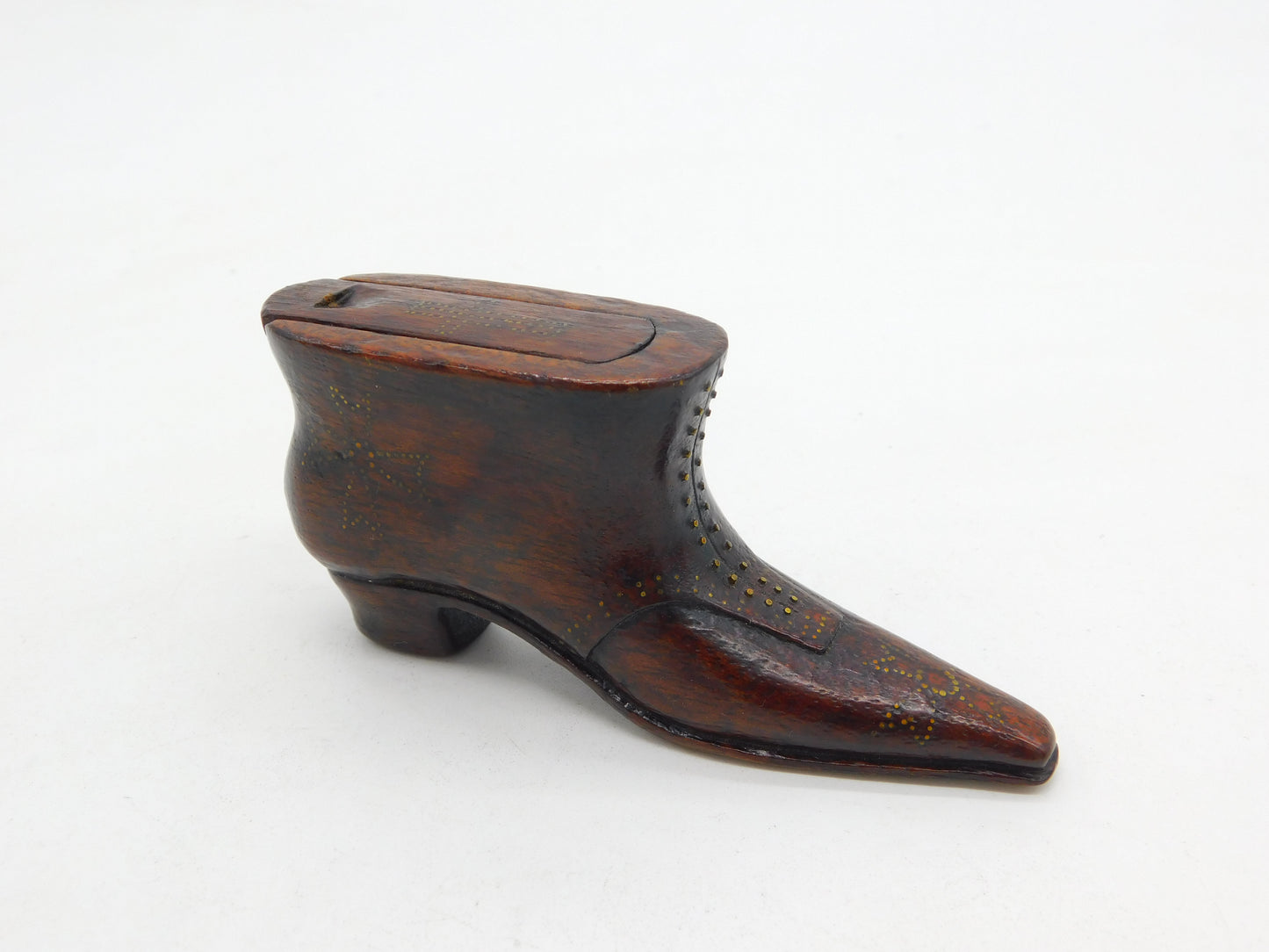 Georgian Carved Treen Heeled Boot Snuff Box Pique Set Cross Pattern Antique