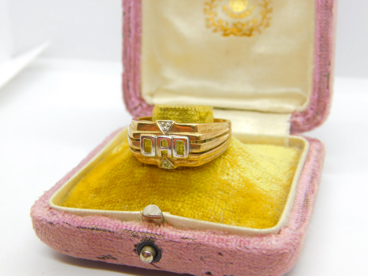 9ct Yellow Gold & Diamond Set 'DAD' Signet Ring Vintage c1980 Sheffield