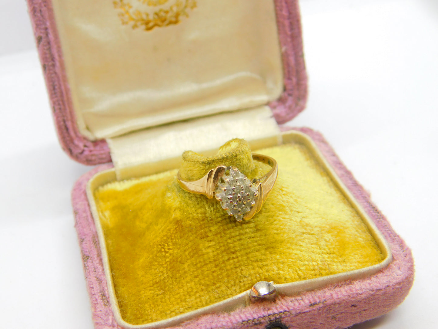 9ct Yellow Gold & Diamond Set Floral Clsuter Ring Vintage c1970 Sheffield